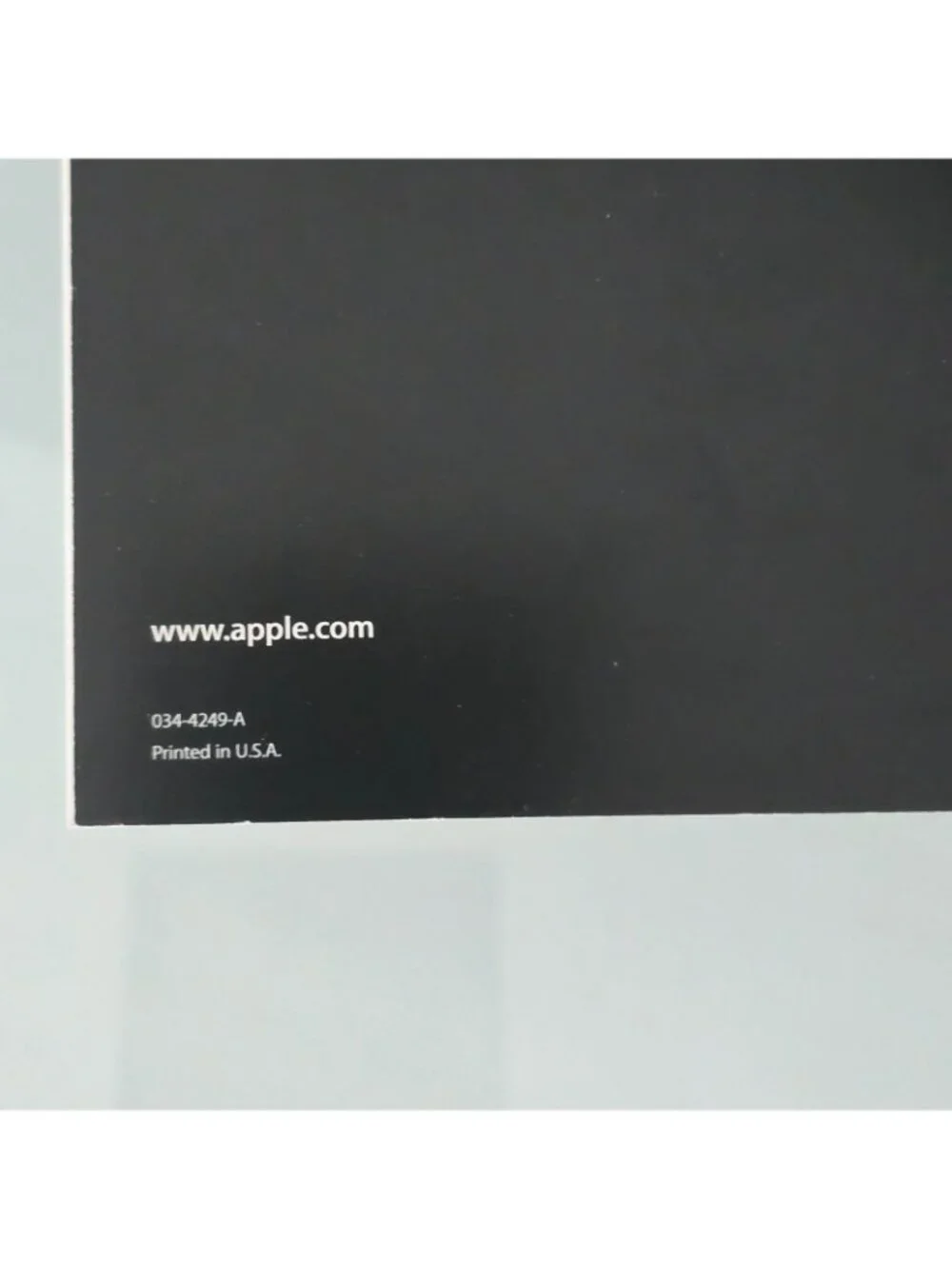 Apple MAC OS X LEOPARD Version 10.5.1  Retail Install DVD With Manual (MB427Z/A)